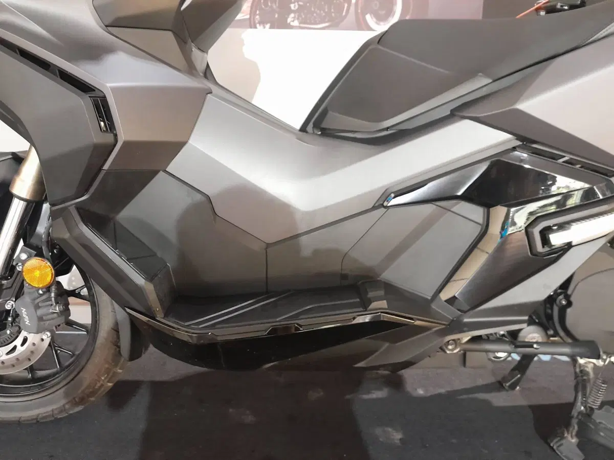 Honda ADV 350 (2022 - 24) (4)