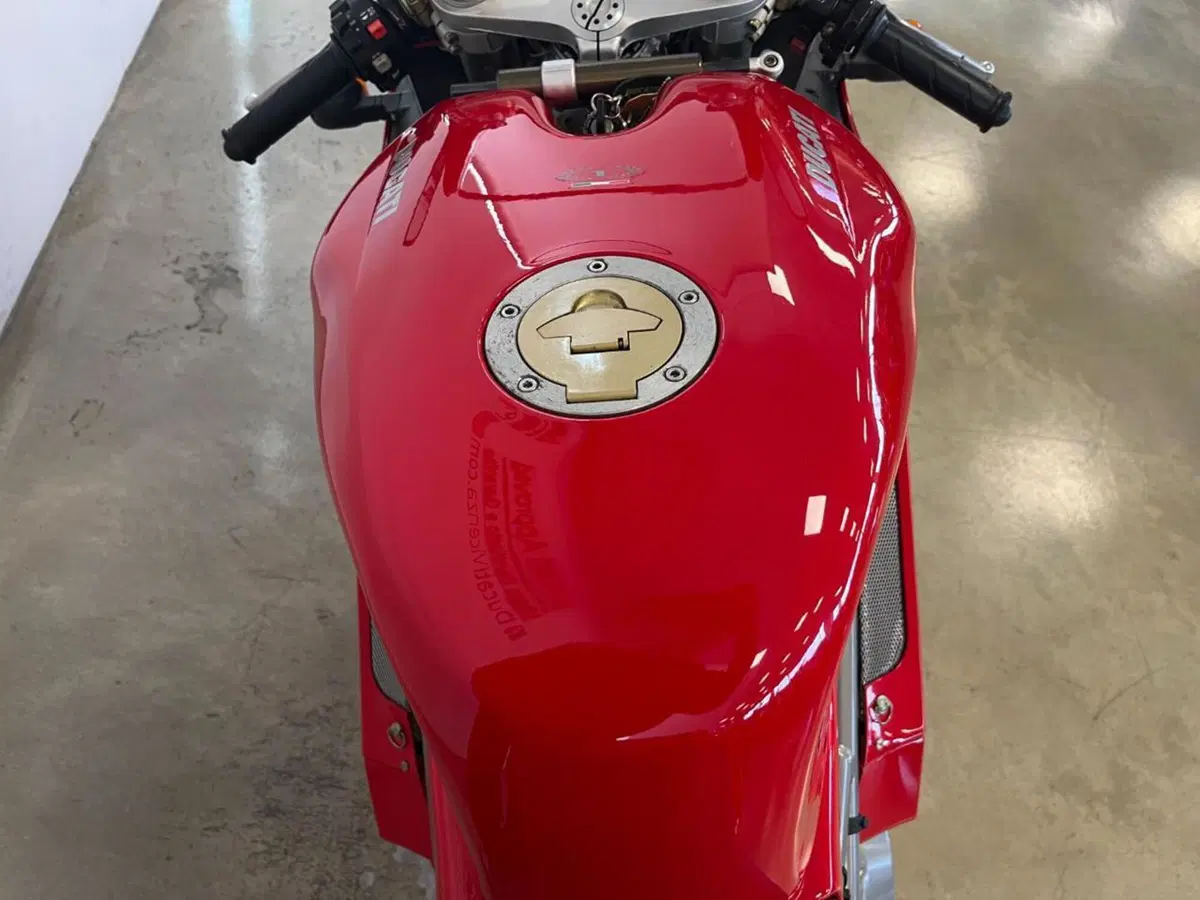 Ducati 998 (2001 - 02) (12)