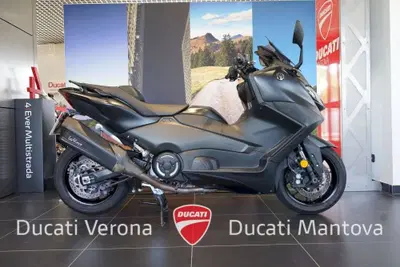 Yamaha T-Max 560 (2022 - 24) usata
