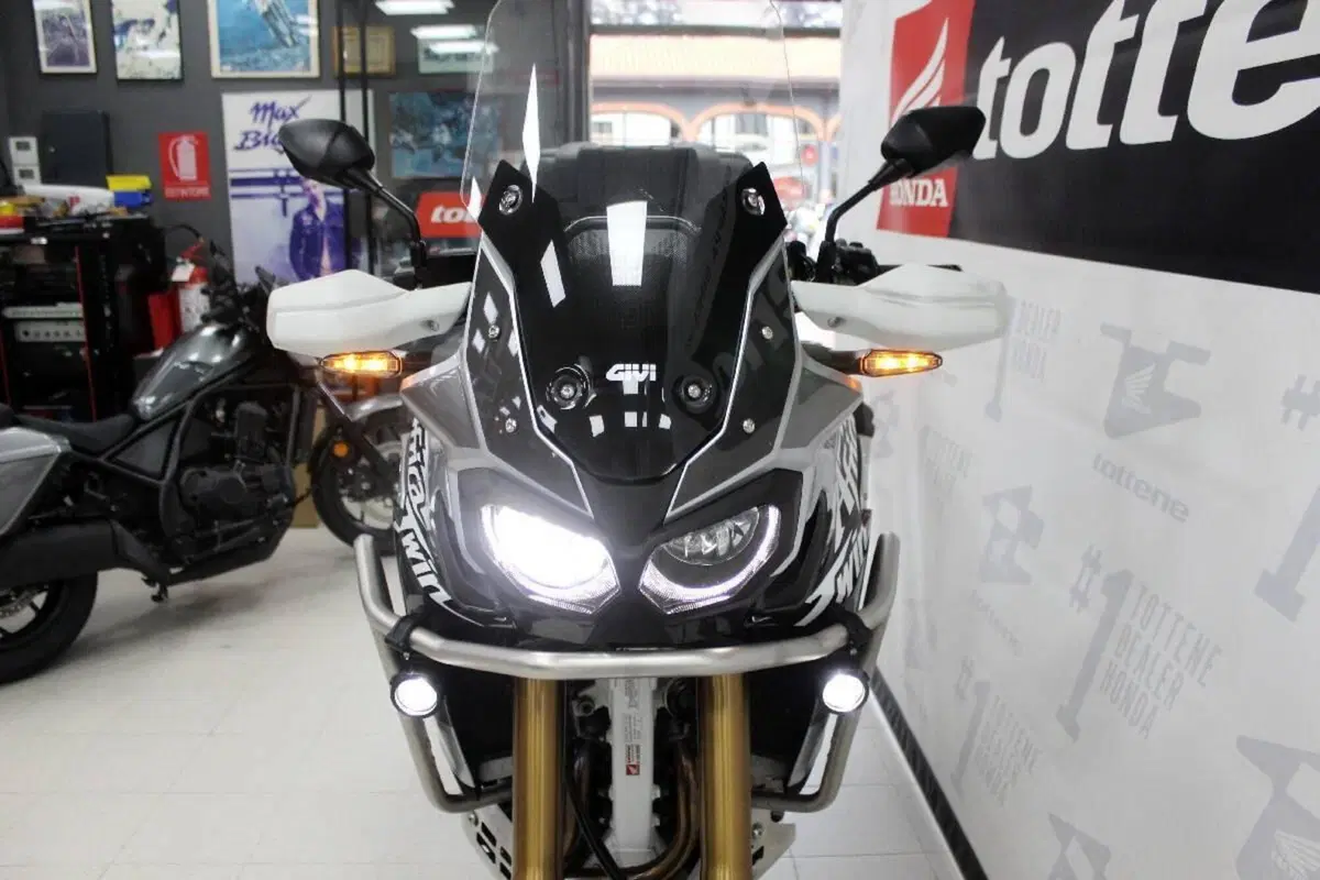 Honda Africa Twin CRF 1000L Adventure Sports DCT (2018 - 19) (4)