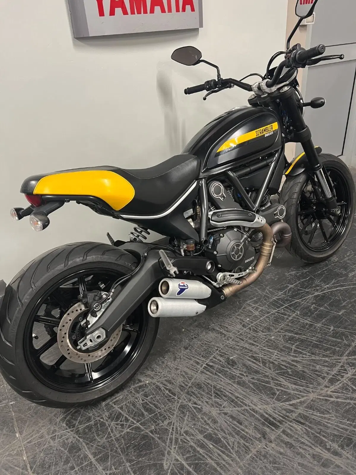 Ducati Scrambler 800 Classic (2015 - 16) (4)