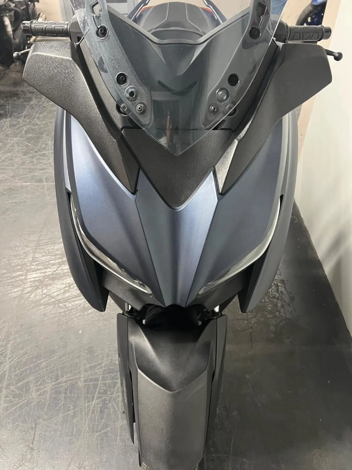 Yamaha X-Max 300 (2021 - 24) (3)