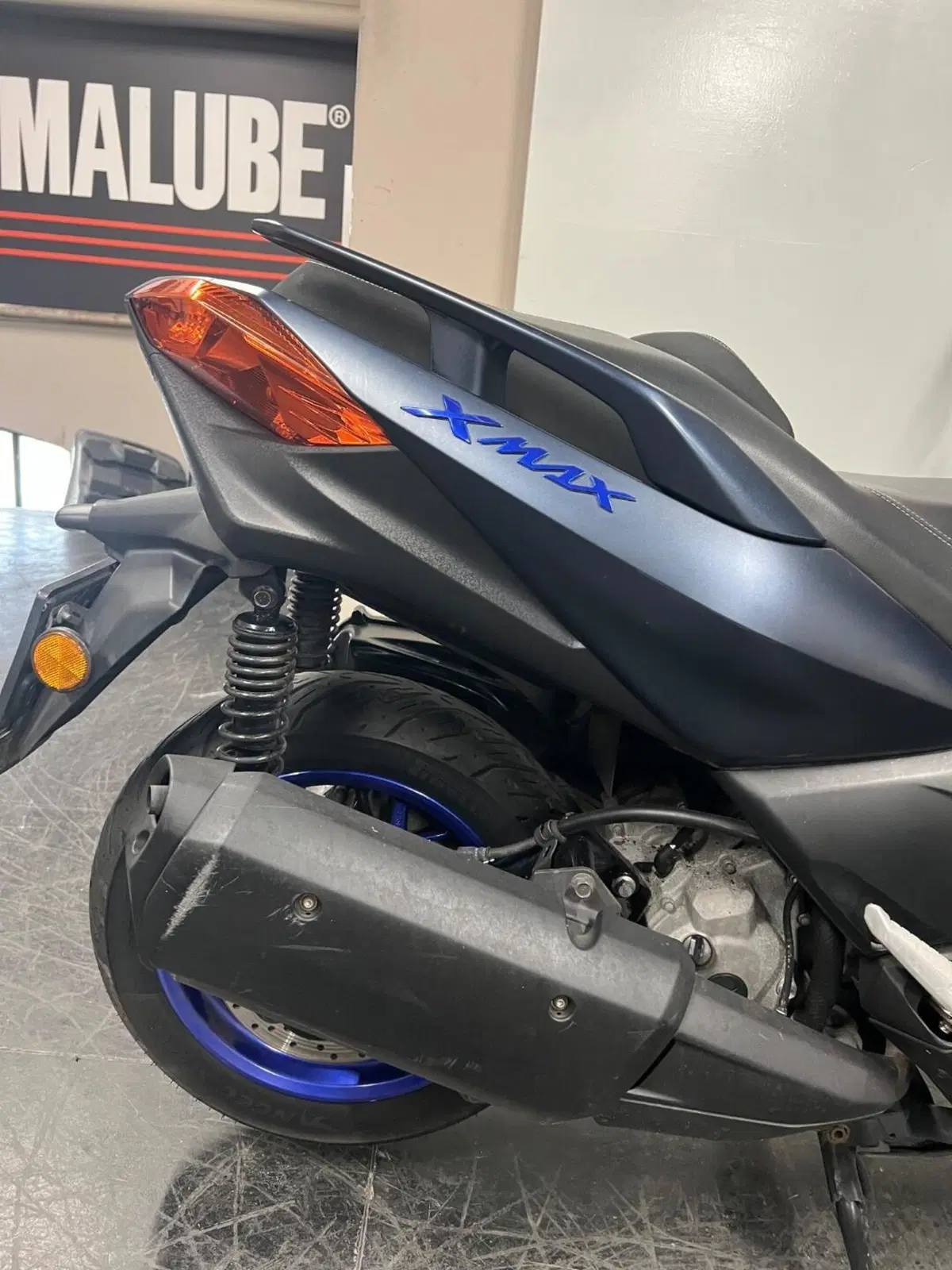Yamaha X-Max 300 (2021 - 24) (5)