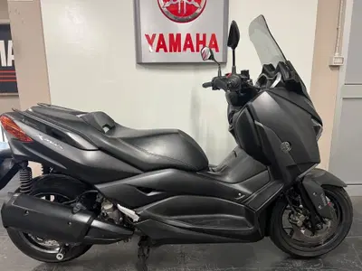 Yamaha X-Max 300 (2021 - 24) usata
