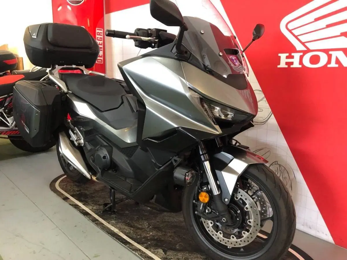 Honda Forza 750 (2025 - 26) (7)