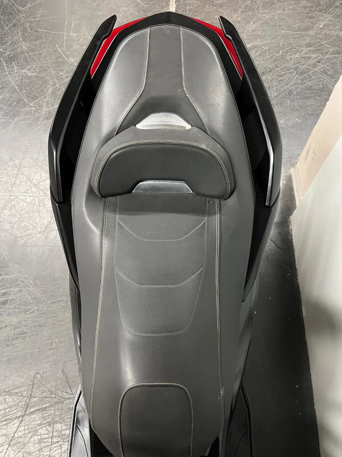Yamaha X-Max 300 Tech Max (2021 - 24) (7)