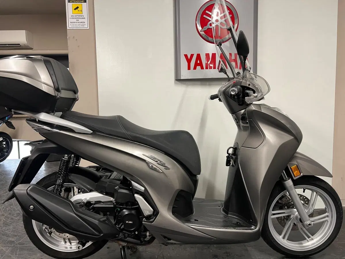Honda SH 350 (2021 - 24)