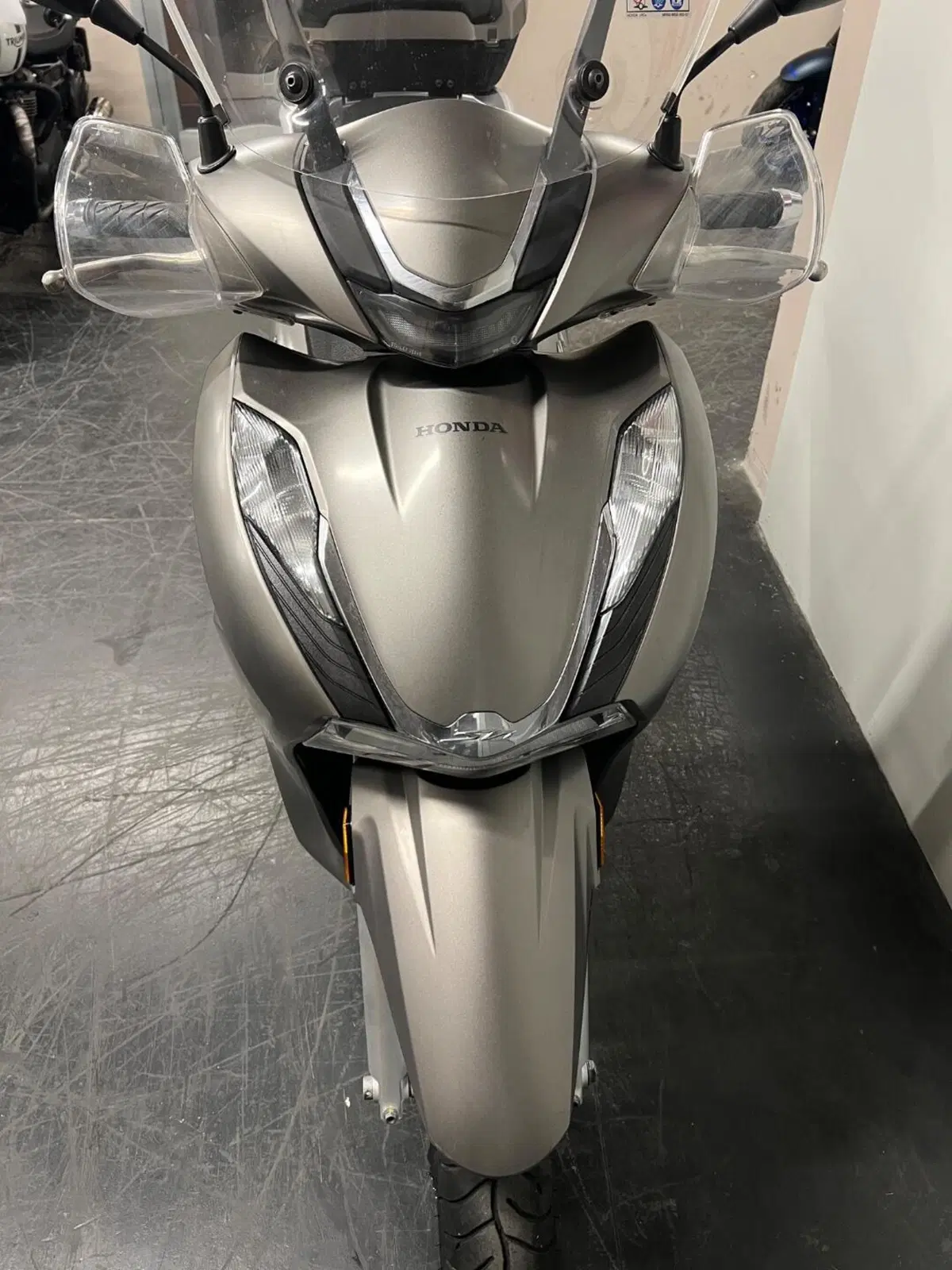 Honda SH 350 (2021 - 24) (3)