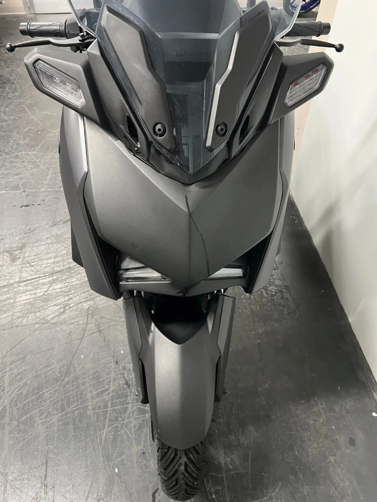 Yamaha X-Max 300 (2021 - 24) (3)