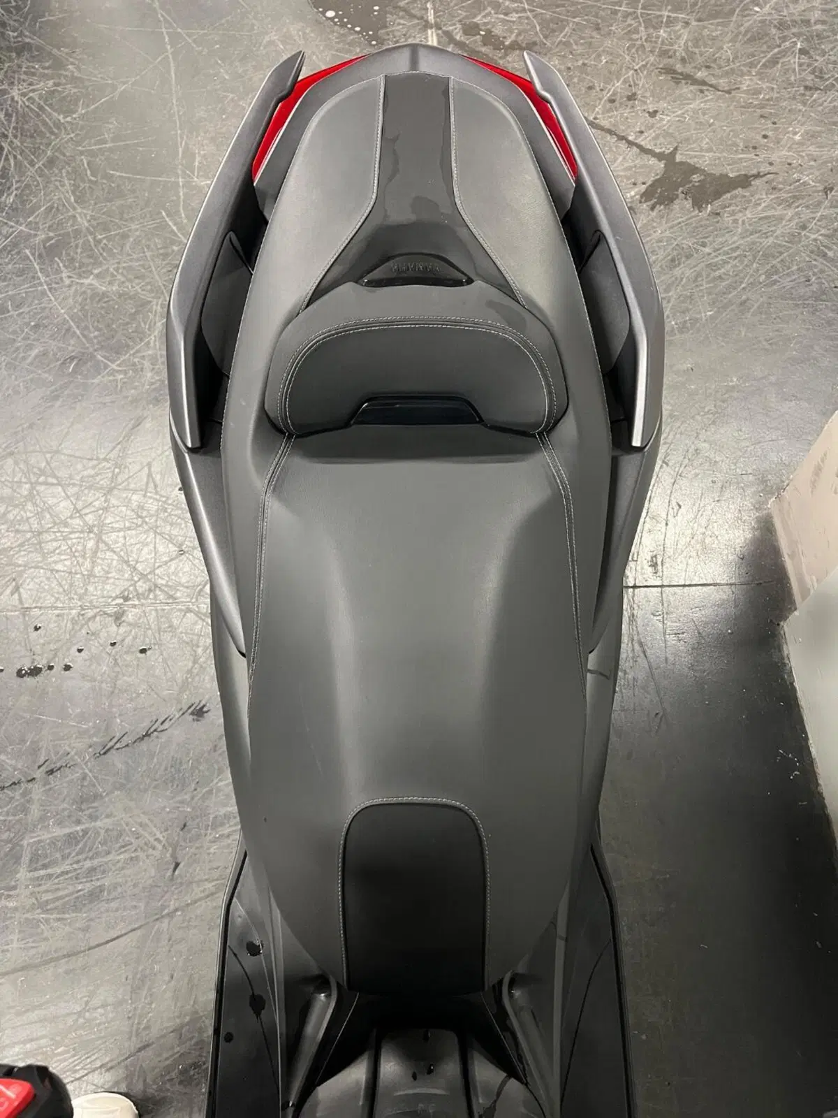 Yamaha X-Max 300 (2021 - 24) (7)