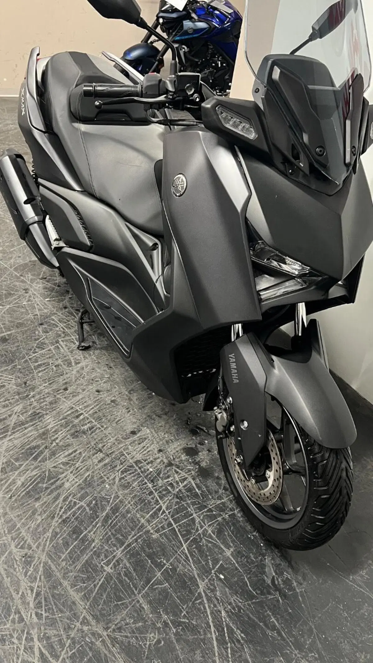 Yamaha X-Max 300 (2021 - 24) (10)