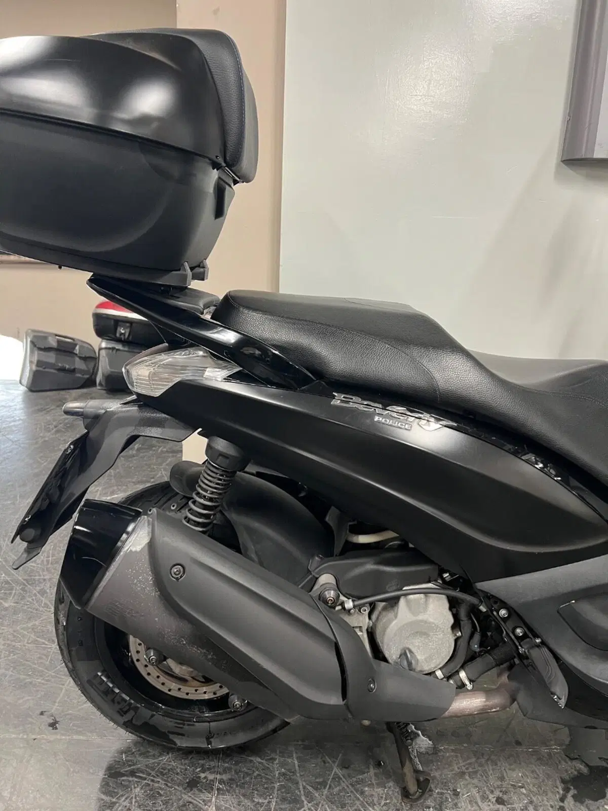 Piaggio Beverly 350 Police ABS-ASR (2018 - 20) (5)