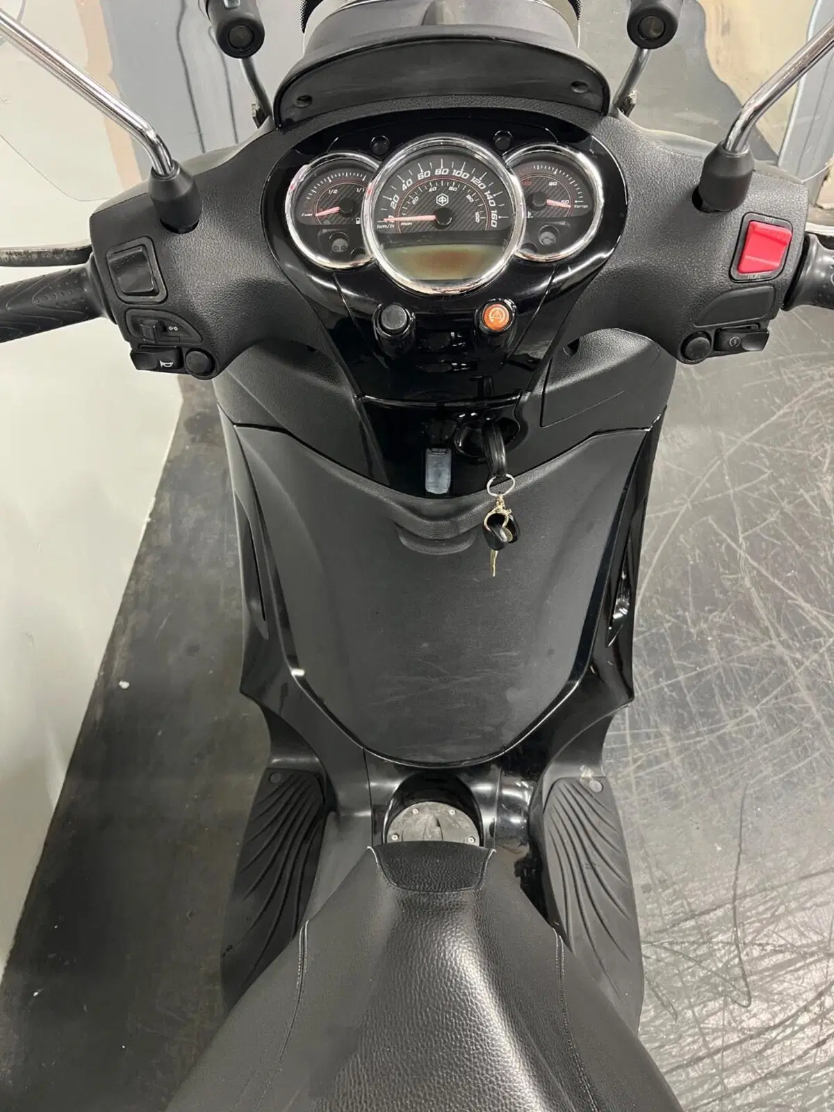 Piaggio Beverly 350 Police ABS-ASR (2018 - 20) (9)