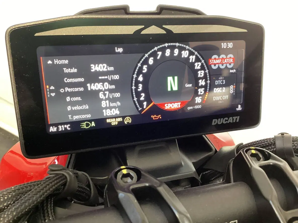 Ducati Streetfighter V4 S (2025 - 26) (5)
