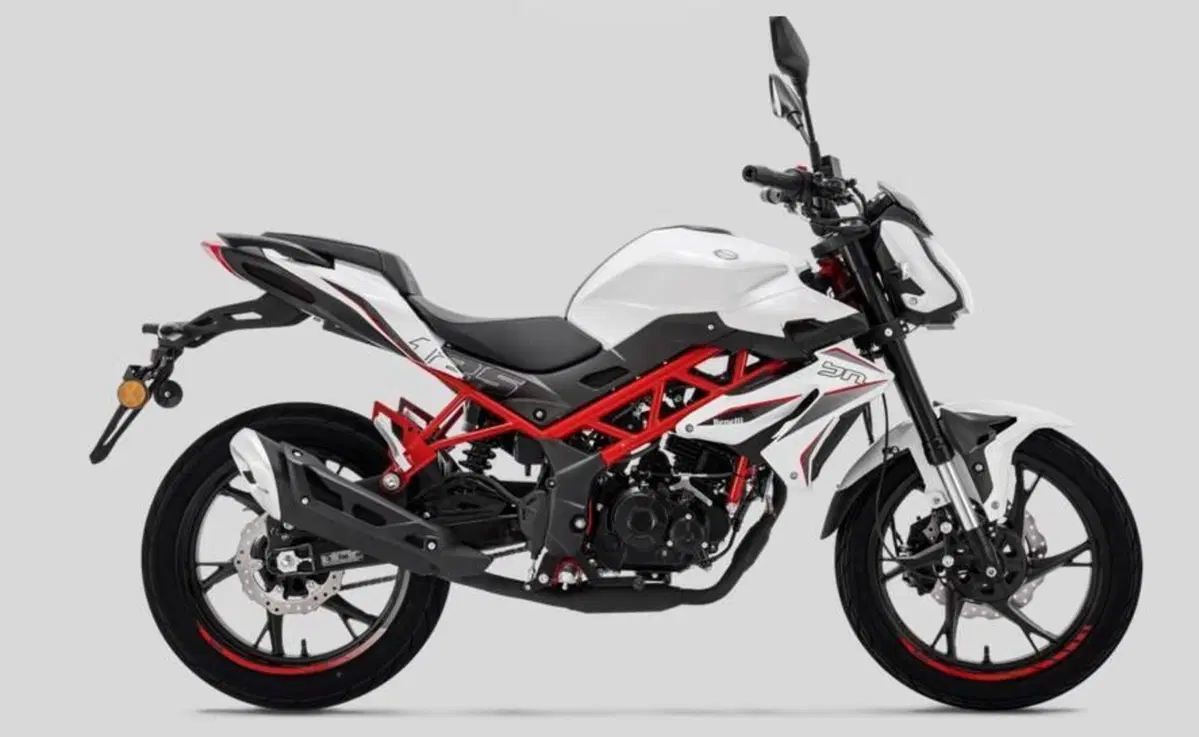 Benelli BN 125 (2026) (2)