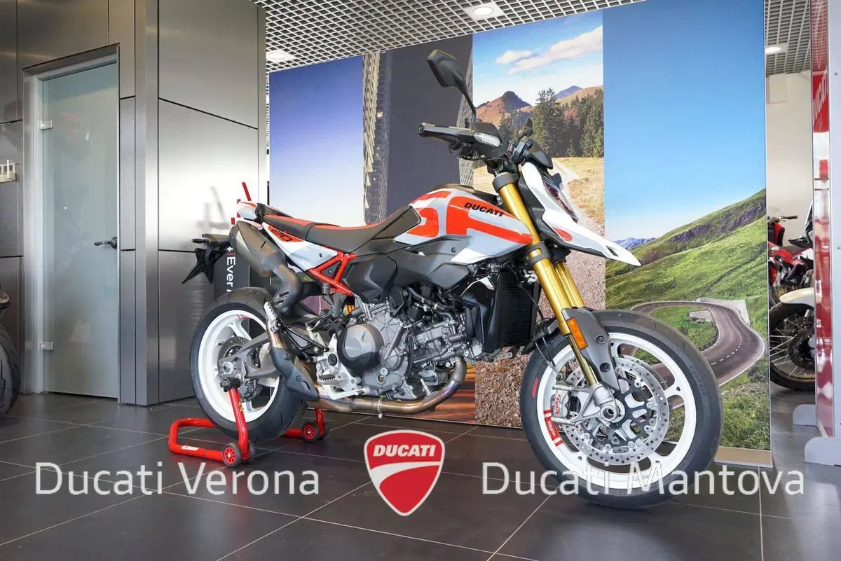 Ducati Hypermotard V2 SP (2026) (2)