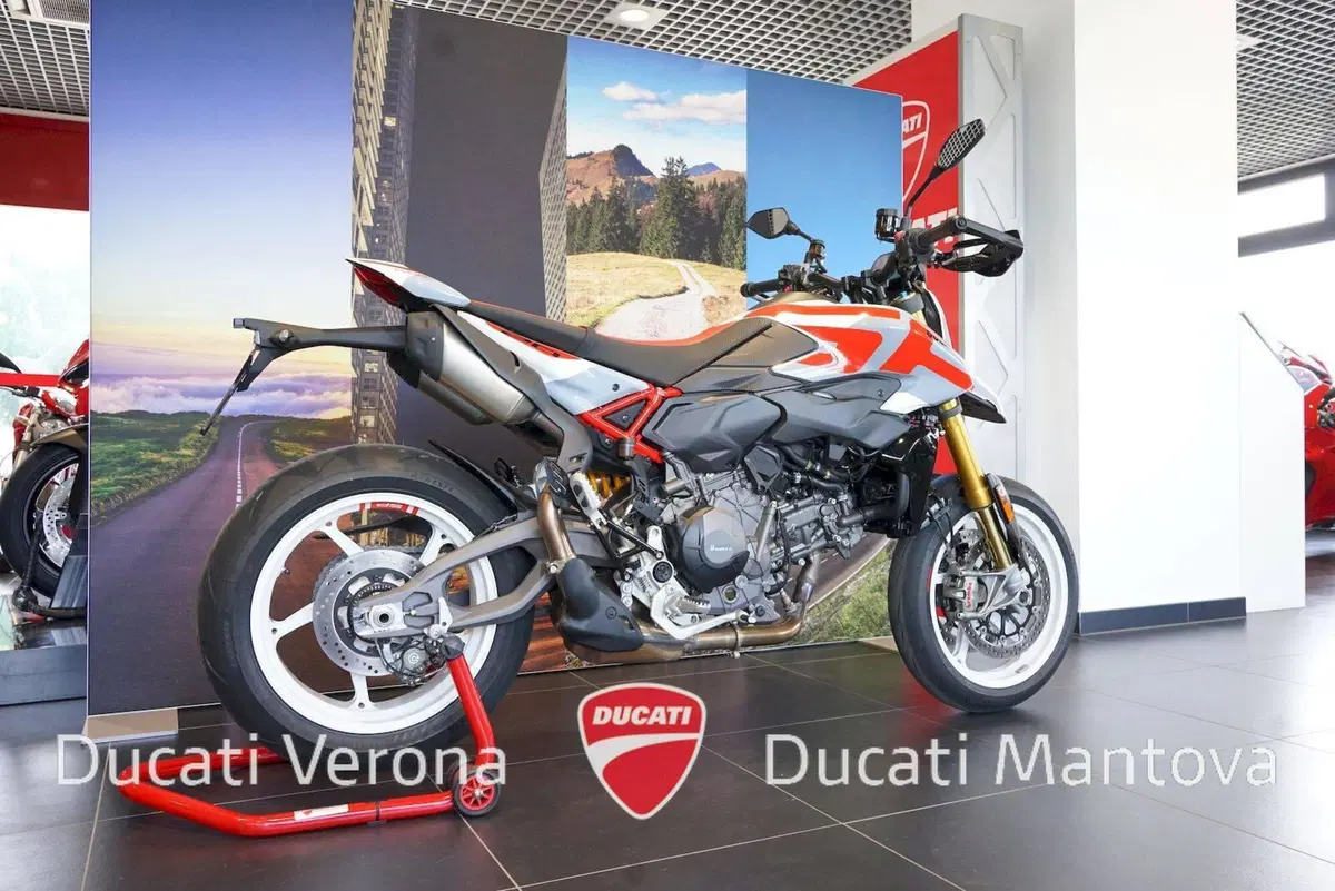 Ducati Hypermotard V2 SP (2026) (5)