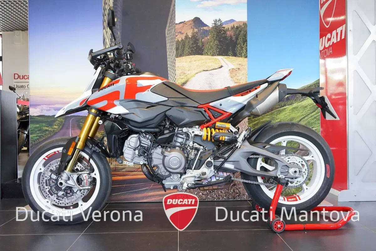 Ducati Hypermotard V2 SP (2026) (12)