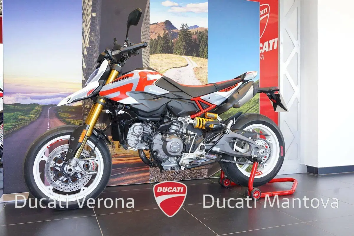Ducati Hypermotard V2 SP (2026) (16)