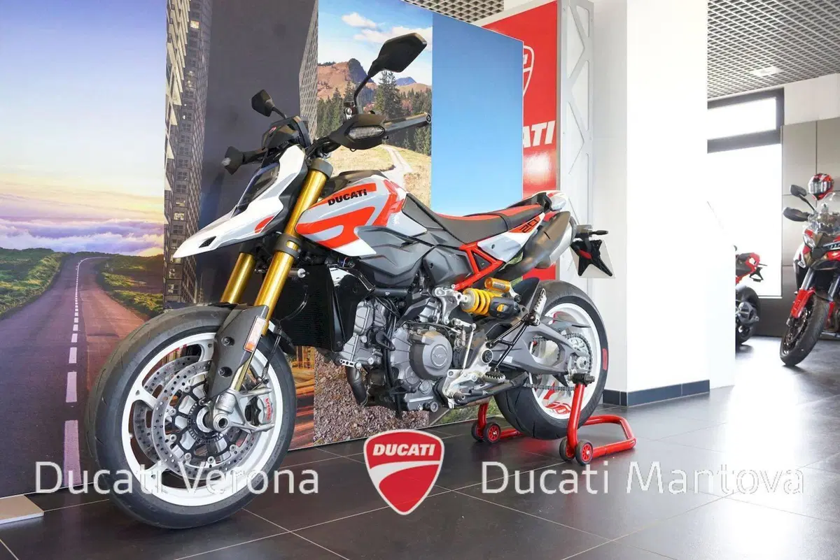Ducati Hypermotard V2 SP (2026) (17)