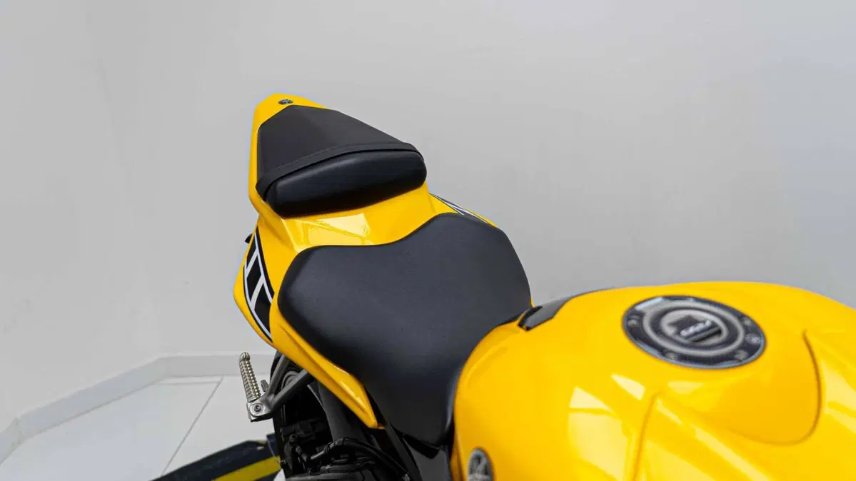Yamaha YZF R6 (2006 - 07) (3)