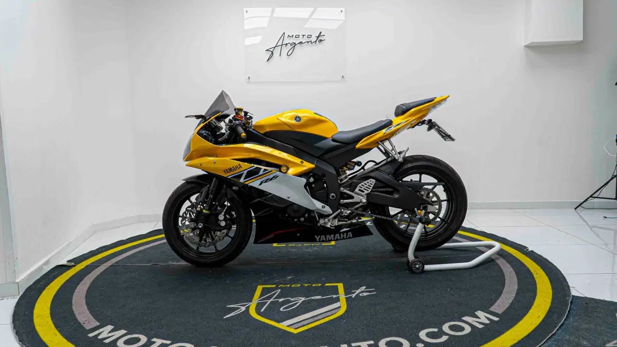 Yamaha YZF R6 (2006 - 07) (14)