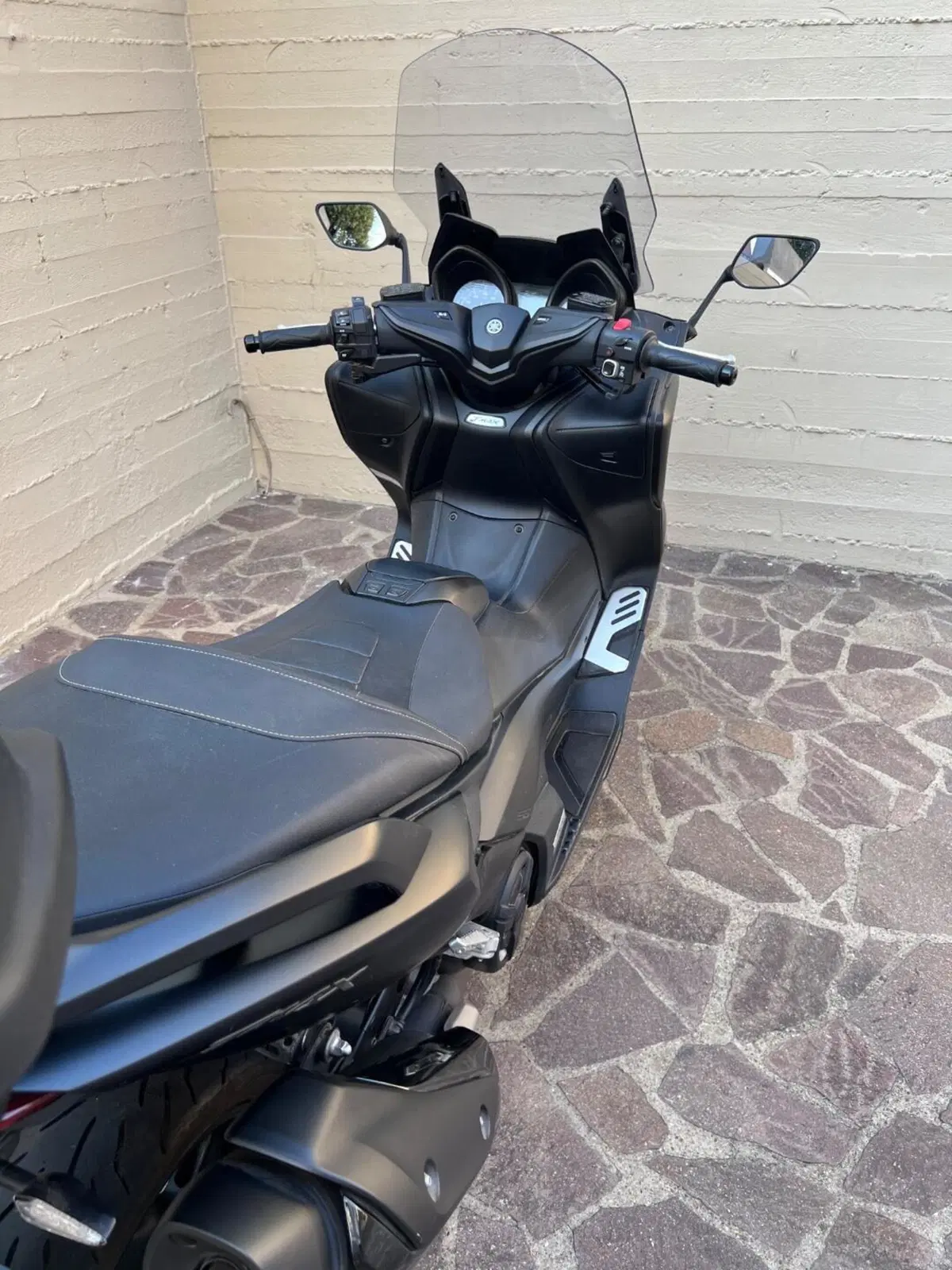 Yamaha T-Max 560 (2020 - 21) (3)