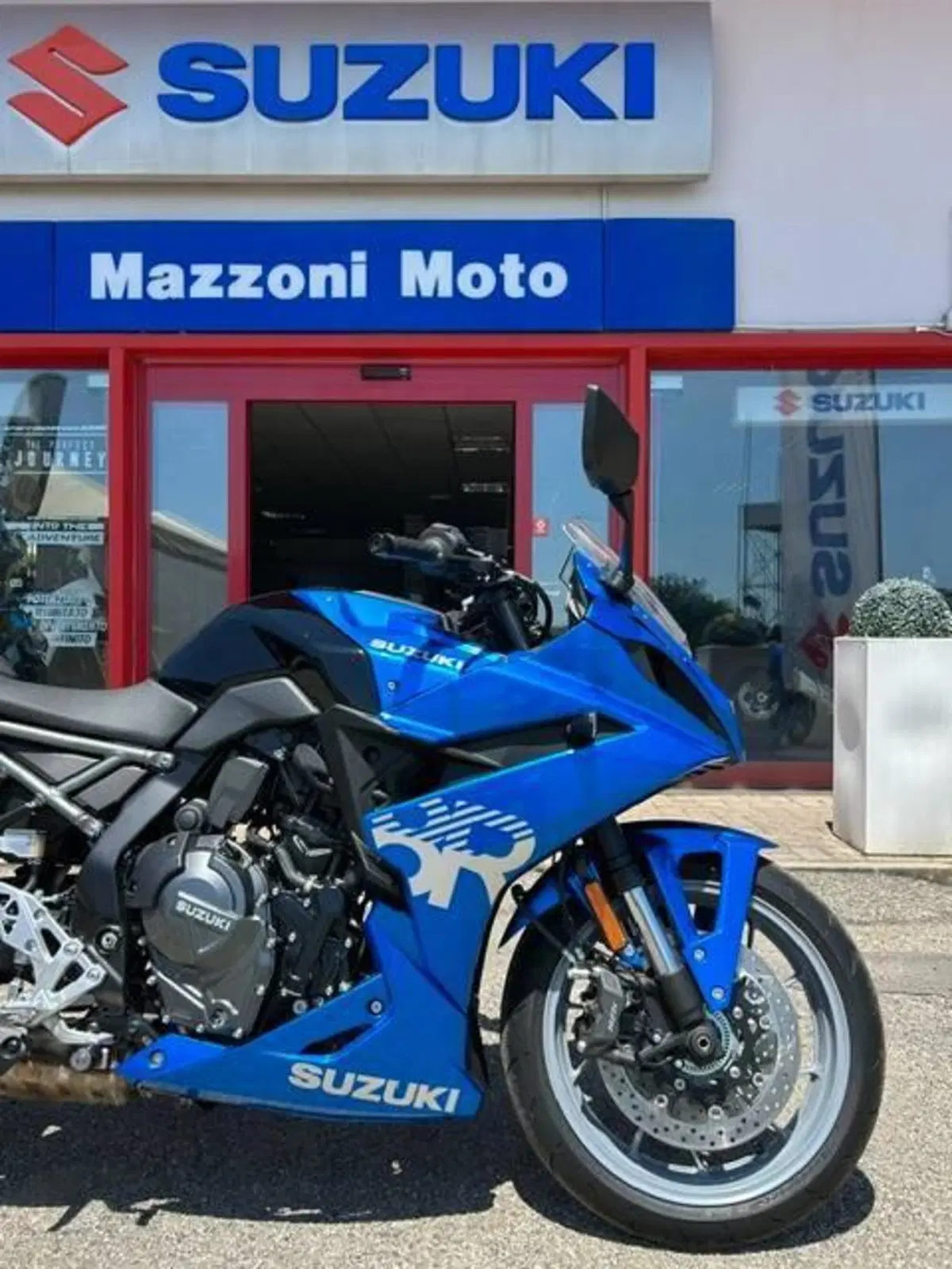 Suzuki GSX-8R (2024 - 26) (4)