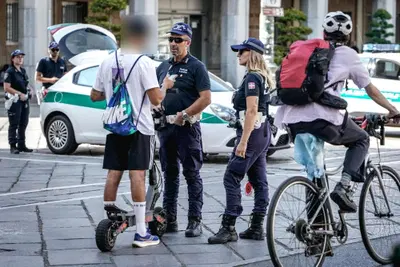 Monopattini e bikesharing a Roma: scatta la multa multimilionaria dell'Antitrust