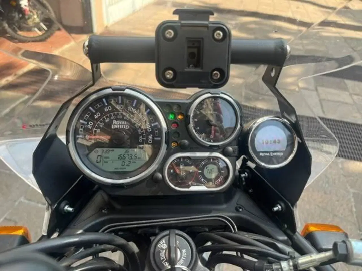 Royal Enfield Himalayan 411 (2021 - 24)