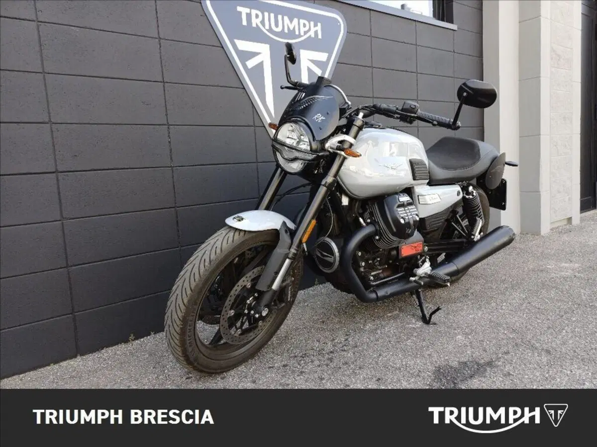 Moto Guzzi V7 Sport (2025 - 26) (14)