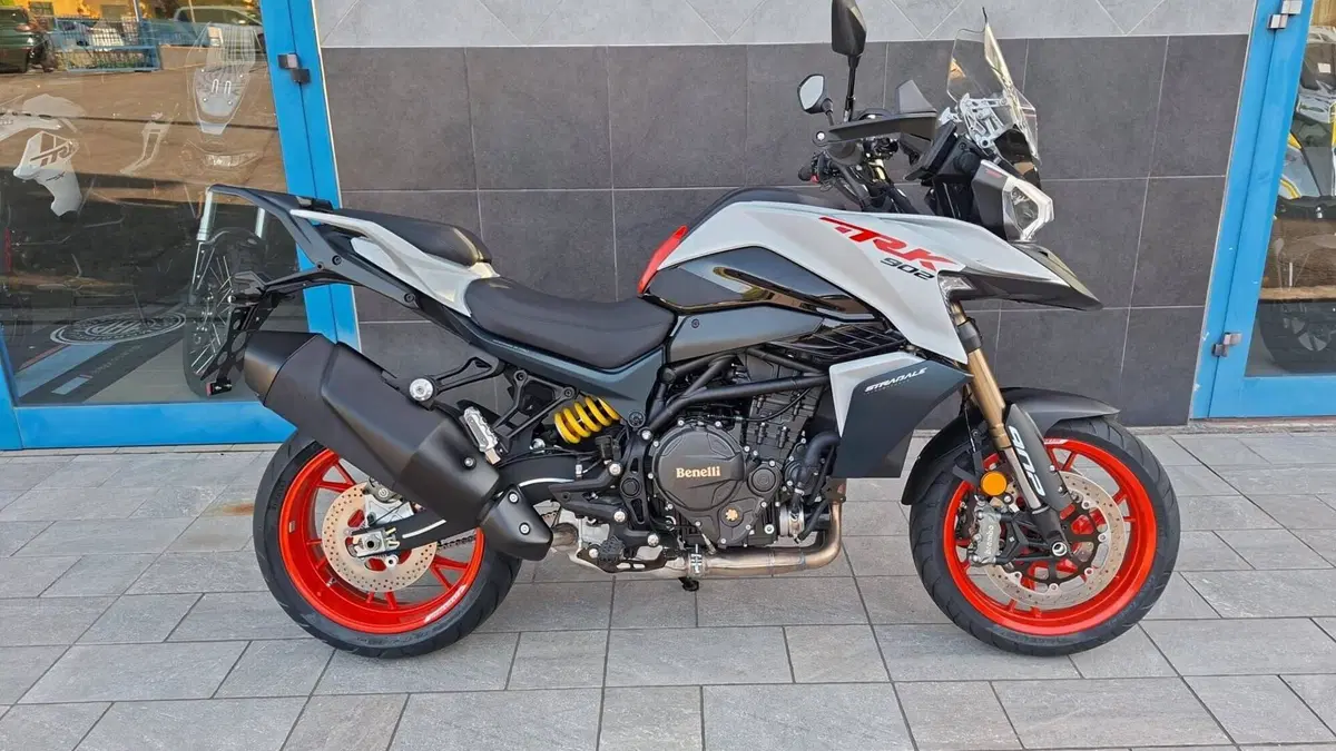 Benelli TRK 902 Stradale (2026) (5)