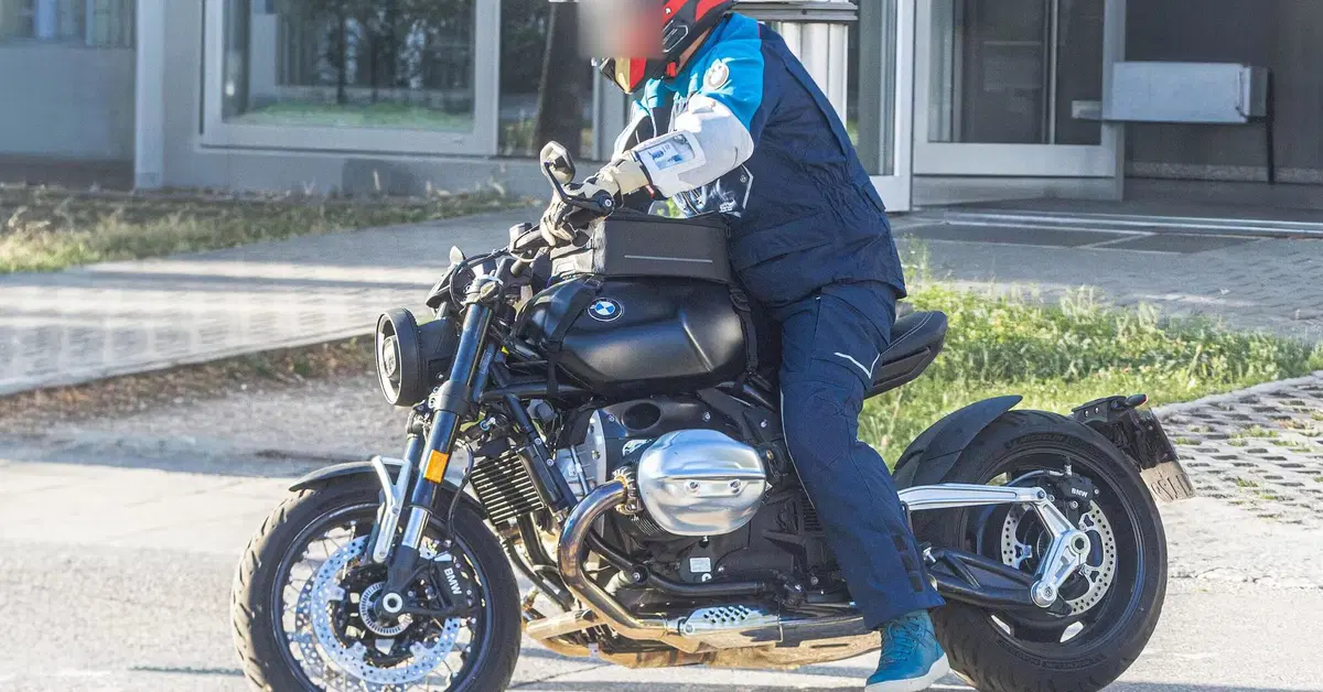 BMW R20, il boxer raffreddato ad aria pi&ugrave; grosso di sempre sta per arrivare