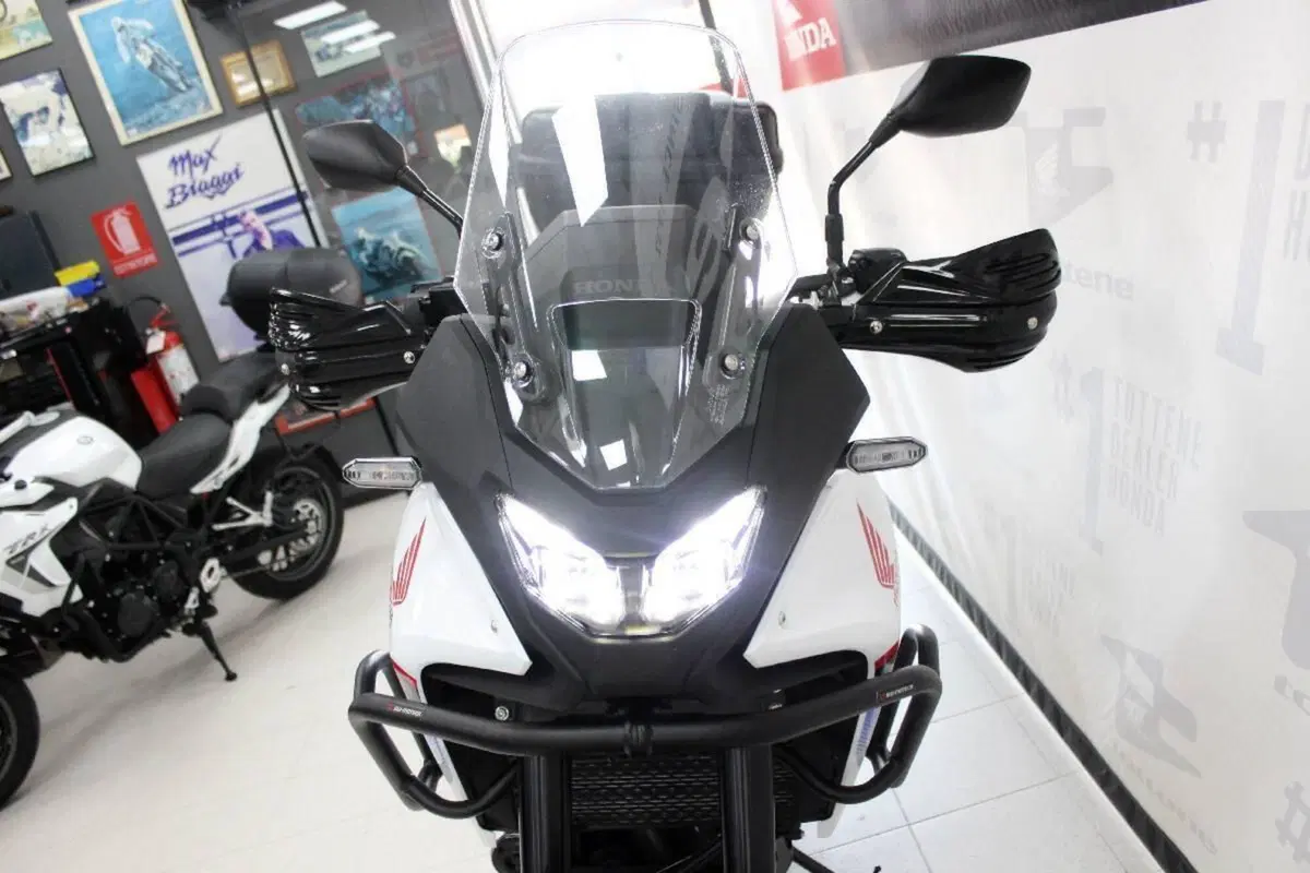 Honda Transalp XL750 (2025) (4)