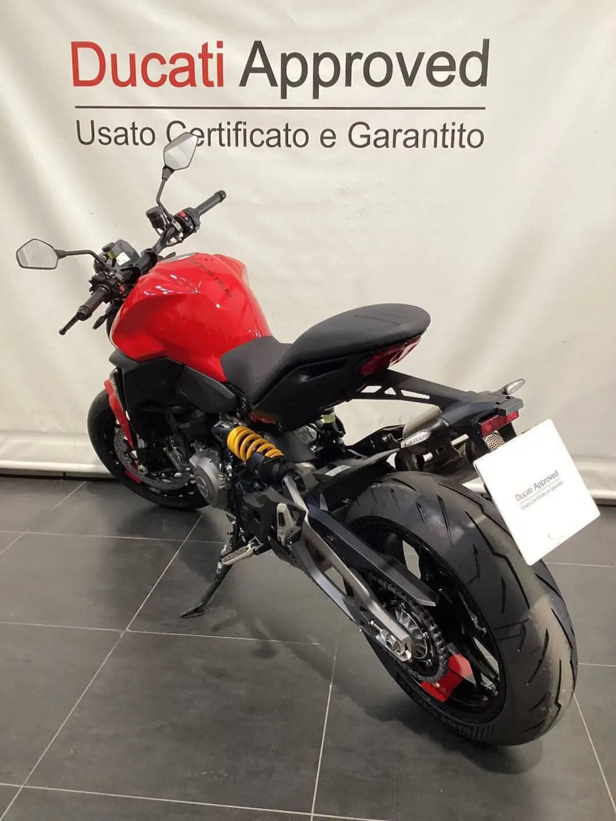 Ducati Monster 890 (2026) (4)