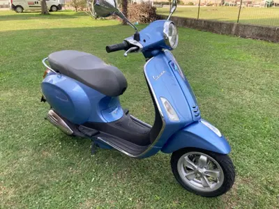 Vespa Primavera 50 2T (2014 - 17) usata