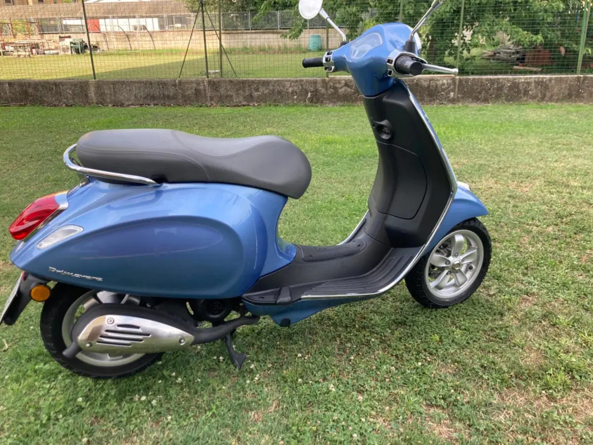 Vespa Primavera 50 2T (2014 - 17) (2)