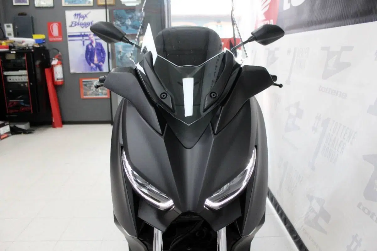 Yamaha X-Max 400 ABS (2017 - 20) (4)