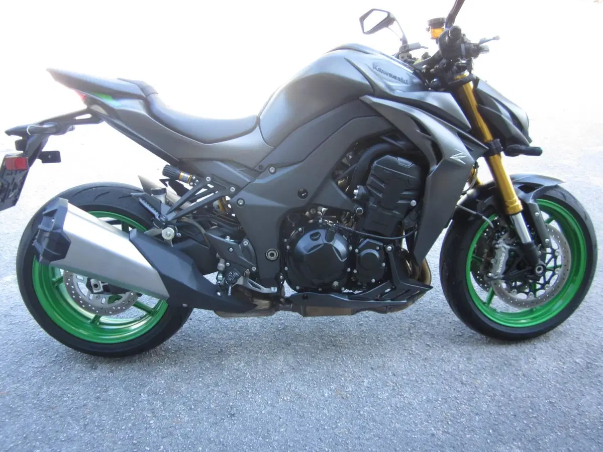 Kawasaki Z 1100 SE (2026) (2)