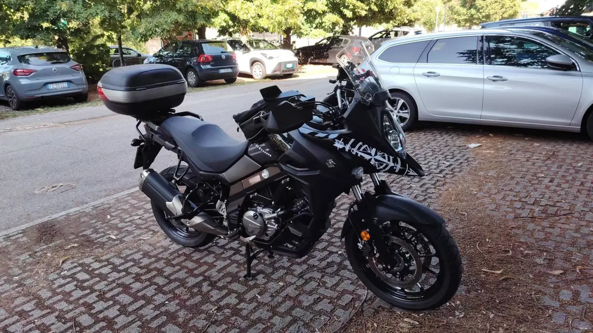 Suzuki V-Strom 650 (2021 - 25) (15)