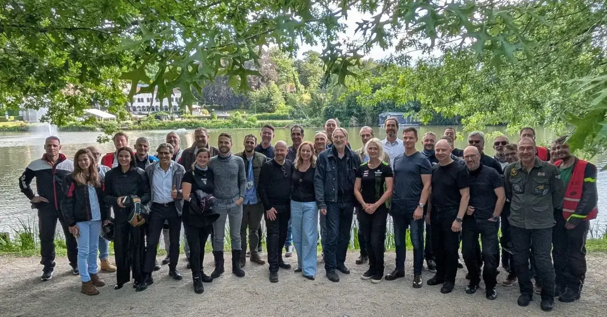 Il Parlamento Europeo lancia il nuovo &ldquo;motoclub&rdquo; degli eurodeputati