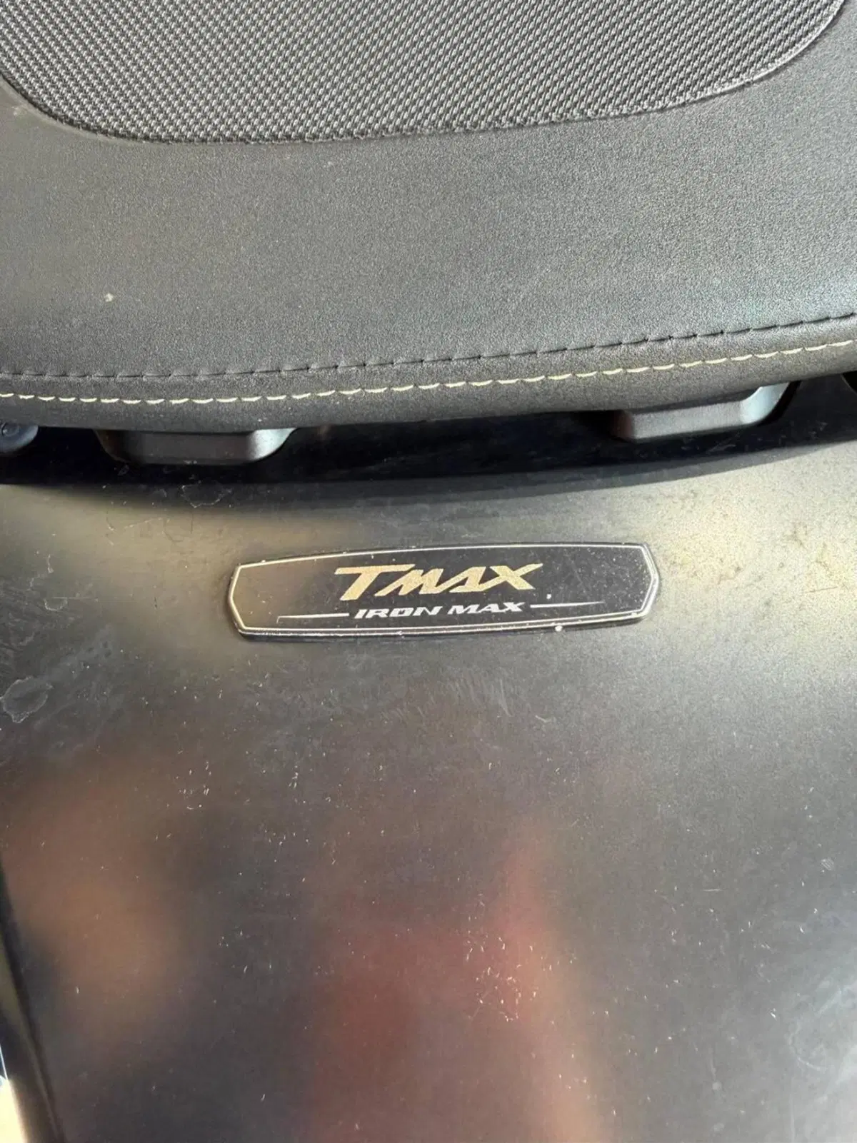 Yamaha T-Max 530 Iron Max ABS (2014 - 17) (6)