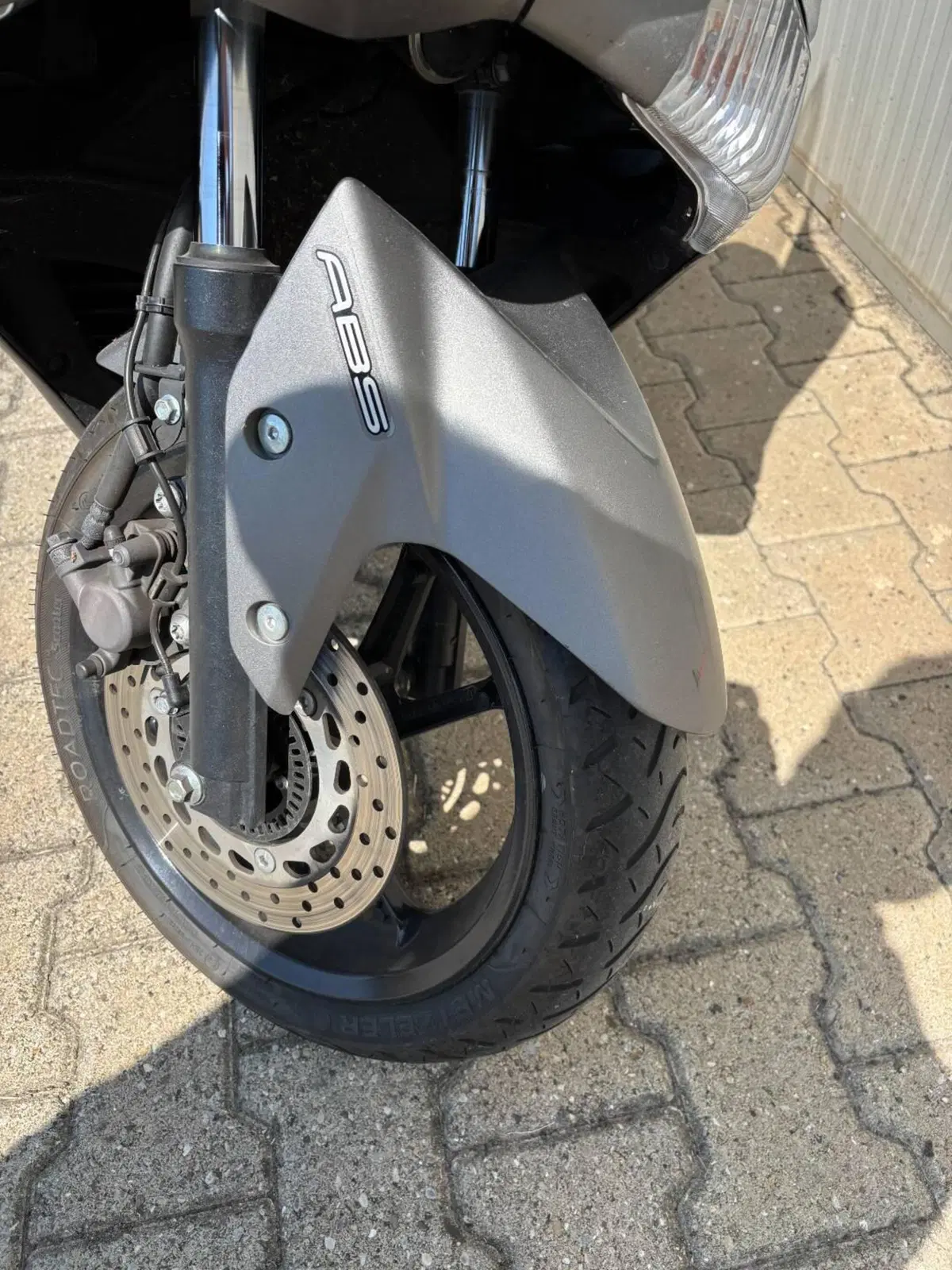 Yamaha N-Max 125 (2015 - 17) (4)