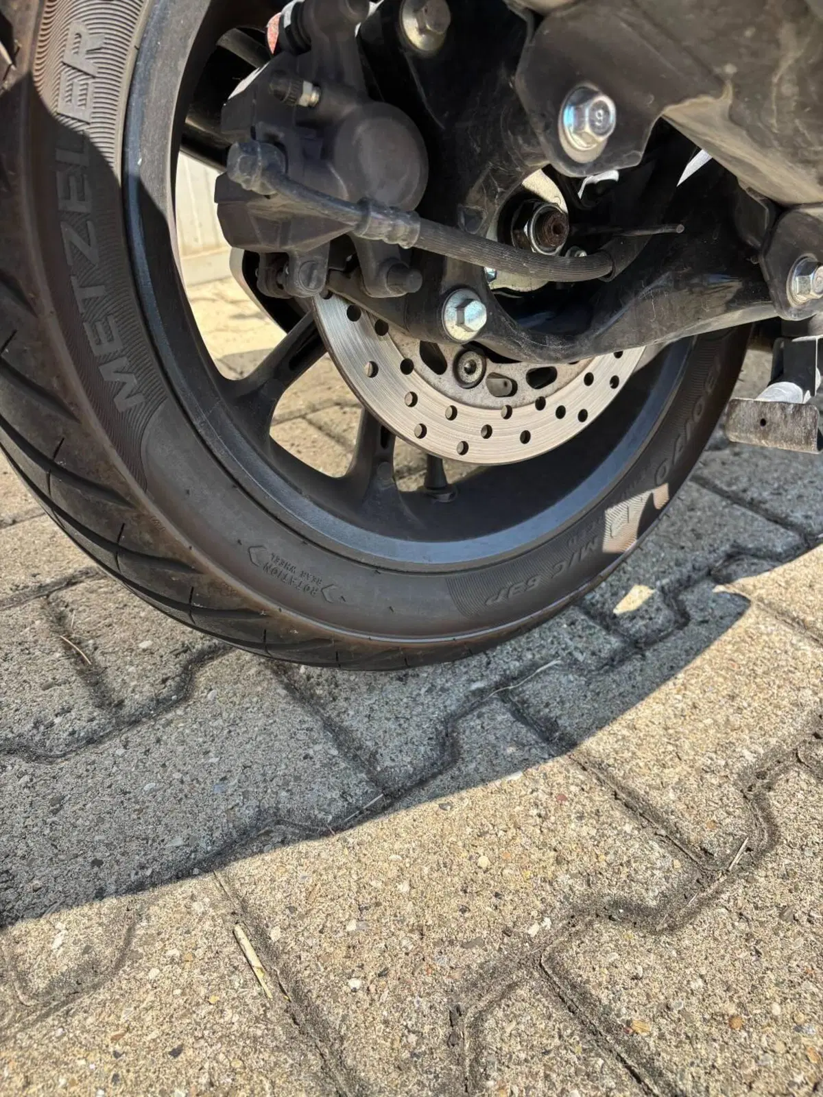 Yamaha N-Max 125 (2015 - 17) (5)
