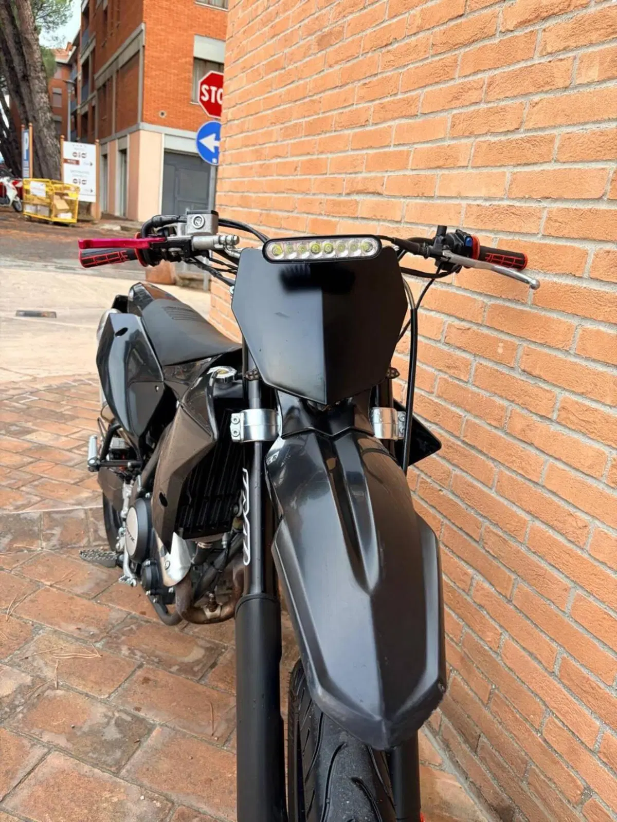Fantic Motor XMF 125 Motard Performance 4T (2023 - 24)