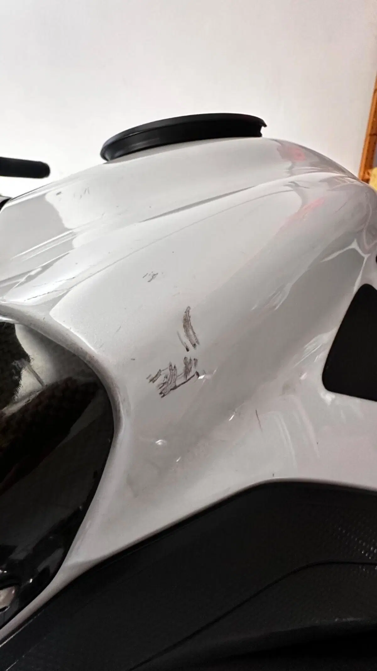 Yamaha FZ8 (2013 - 16) (4)