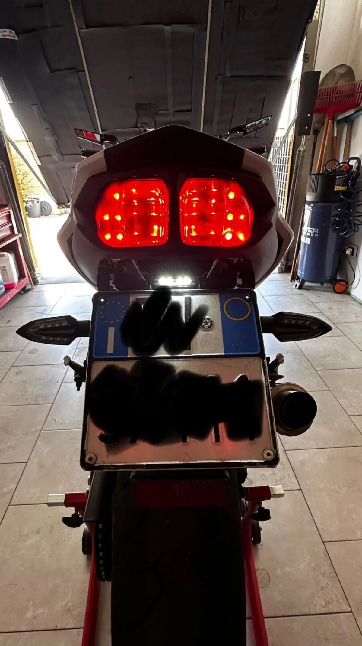Yamaha FZ8 (2013 - 16) (5)