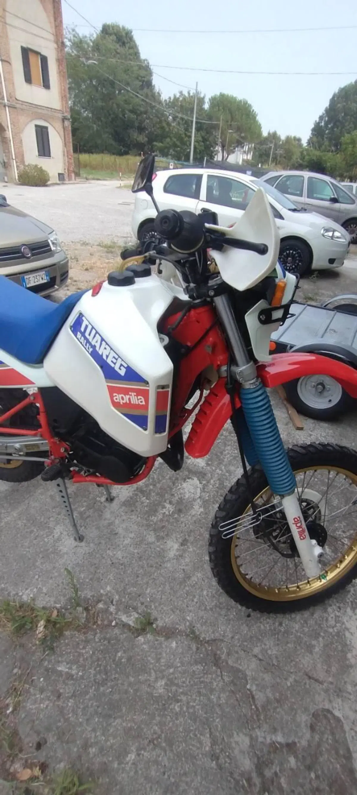 Aprilia Tuareg Rally 127 (7)