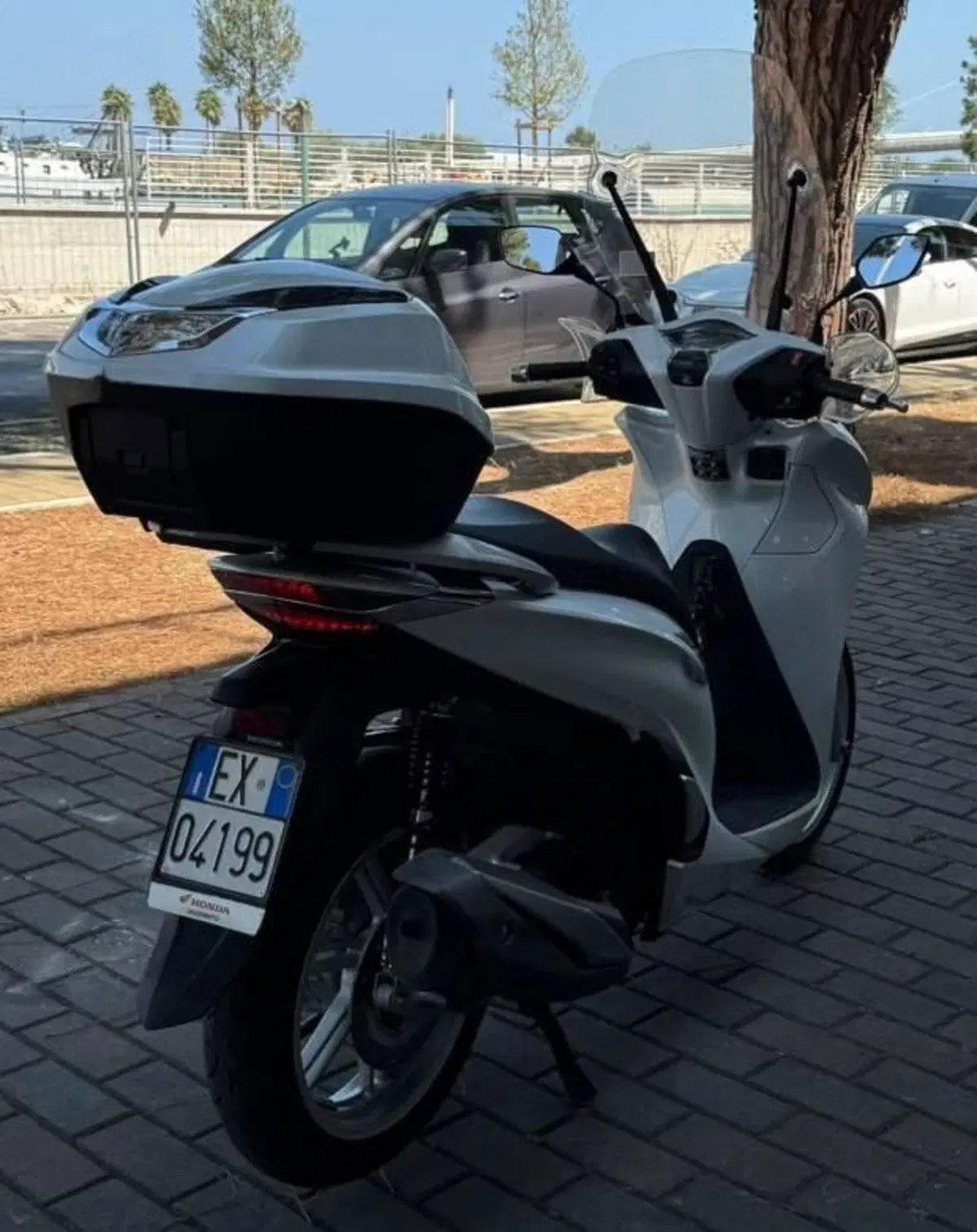 Honda SH 350 (2021 - 24) (4)