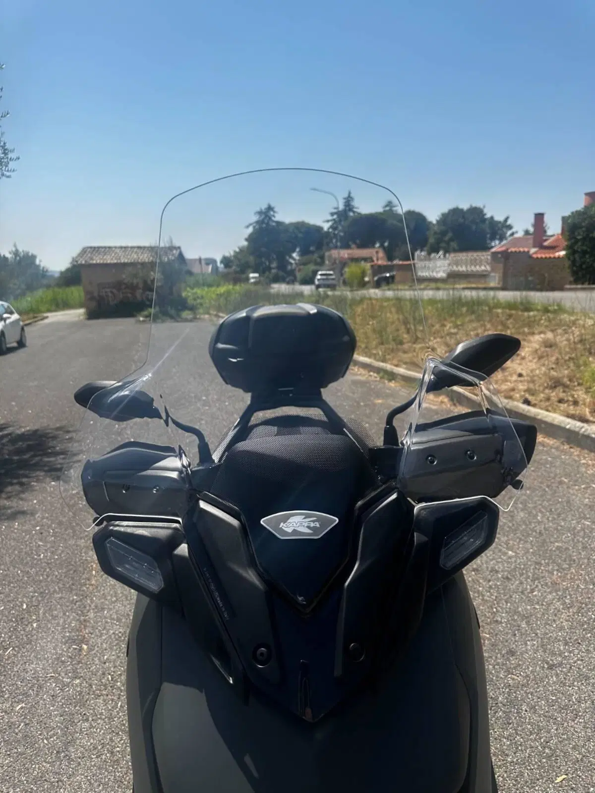 Yamaha X-Max 300 (2025 - 26) (7)